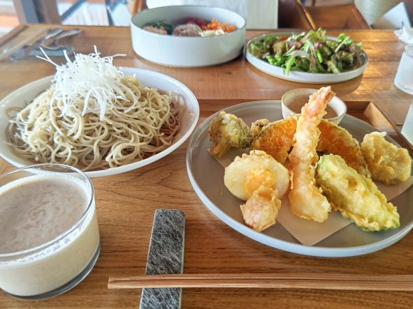 麦芽をほんのり”絶品”自家製木麺＆TEMPRA（ざる木麺・くるみだれ