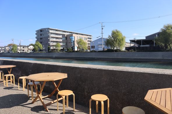 お茶の祭典「CHAKOBA」の時の運河沿いの様子