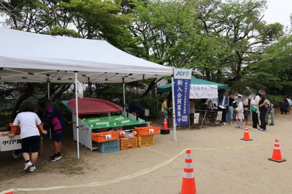 自由広場の様子